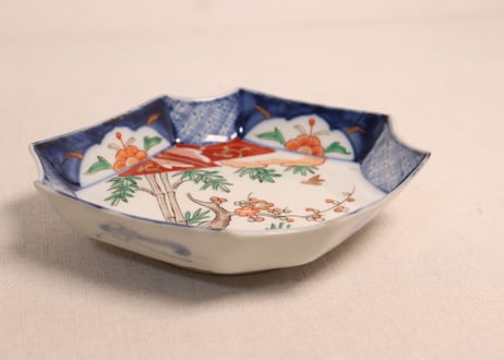 明治前期色絵竹梅図菱形皿①