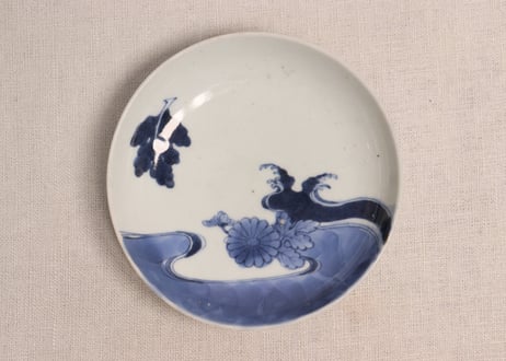 江戸中期染付流水に菊図小皿②フリモノ