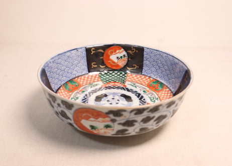 明治前期色絵青海波と格子図8寸鉢②かたつき,高台ホツ
