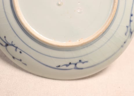 江戸後期墨弾松皮菱と松図6寸皿③少甘手,かたつき