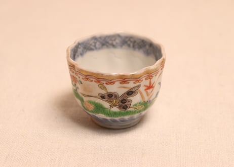 明治前期色絵花と蝶図通り物小向付