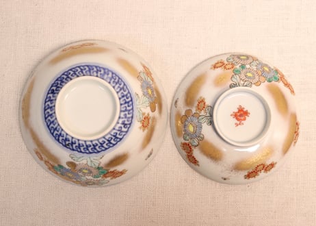 明治前期色絵菊図蓋茶碗