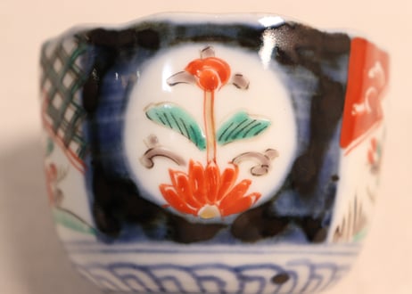 明治前期色絵四方に牡丹図向付①