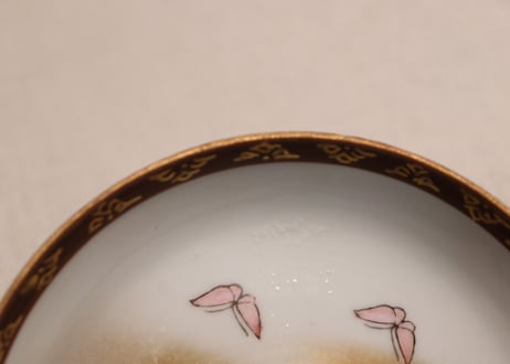 明治後期～大正九谷焼ゴム判色絵牡丹に孔雀図小皿