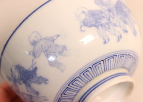 明治後期～大正銅判布袋様と唐子図蒸茶碗①