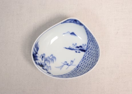 明治後期~大正染付網と漁師図貝型小鉢