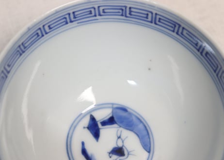 江戸幕末染付丸窓と七宝散らし図蓋茶碗