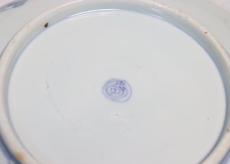 明治前期色絵団龍と牡丹図通り物７寸皿