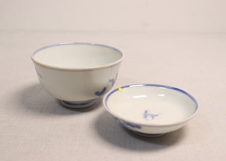 明治前期染付金魚図蓋茶碗③少甘手,小ニュウ