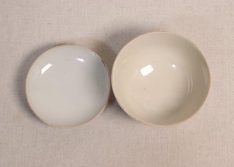 江戸中期色絵若松と草花に鈴虫図蓋茶碗②金彩擦れ