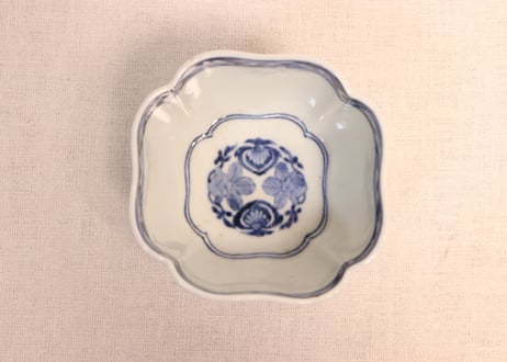 江戸中期染付龍と牡丹図角向付