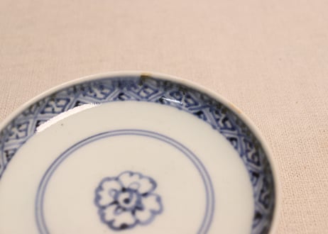 江戸中期染付流水に菊図蓋茶碗①