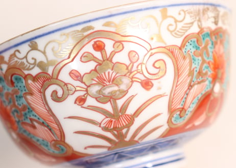 明治前期色絵団龍と牡丹図通り物飯茶碗②