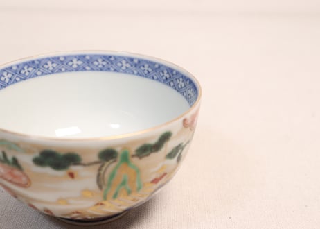 江戸中期色絵山水人物と帆掛け船図蓋茶碗