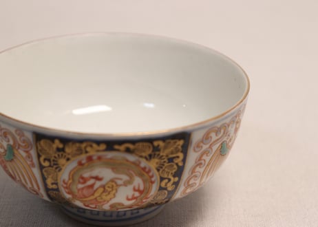 明治前期色絵龍と鳳凰図通り物蒸茶碗