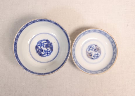 明治前期色絵鶉図蓋茶碗②黒点