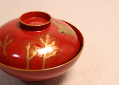 皆朱蒔絵松鶴図吸物椀②蓋小傷