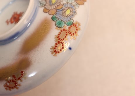 明治前期色絵菊図蓋茶碗