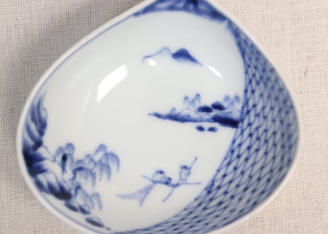 明治後期~大正染付網と漁師図貝型小鉢