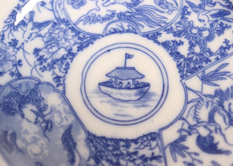 明治後期～大正銅判麒麟と龍と鳳凰図小皿