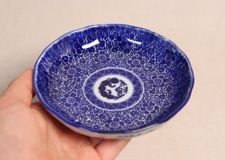 明治前期紙刷鉄線花散らし図小皿①
