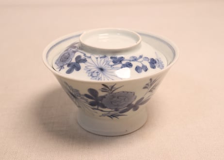 江戸後期染付菊と蝙蝠図広東型蓋茶碗