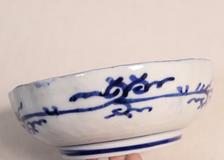 明治前期染付麒麟と微塵唐草図通り物なます皿②膨れ,ノミホツ