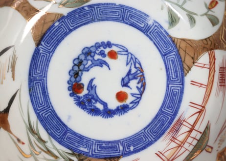 明治後期～大正色絵牡丹と水鳥に山水図通り物なます皿