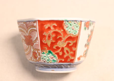 明治前期色絵花と唐草図六角向付