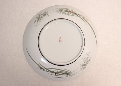 明治前期九谷焼色絵松竹梅図8寸皿