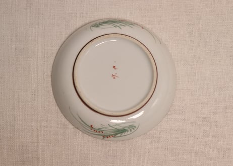 明治後期～大正九谷焼ゴム判色絵牡丹に孔雀図小皿