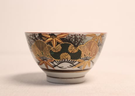 明治後期~大正九谷焼色絵松竹梅図蓋茶碗