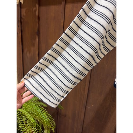 YENN  FEATHER STP WIDE TOP