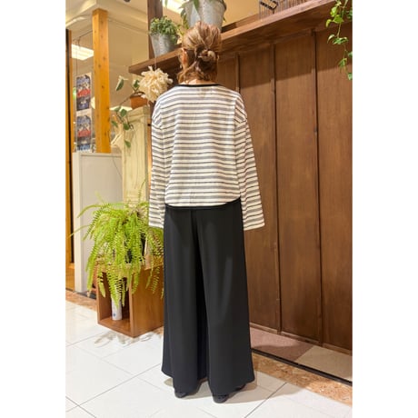 YENN  FEATHER STP WIDE TOP
