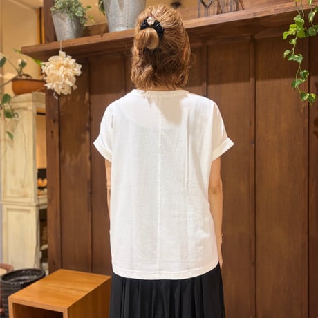 CLOCHE   イラストロゴTee