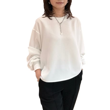 ブラウス風カットソー
