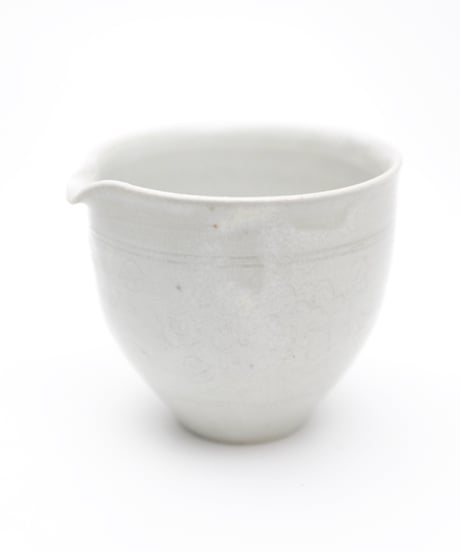斎藤有希子 白釉牡丹唐草茶海 1