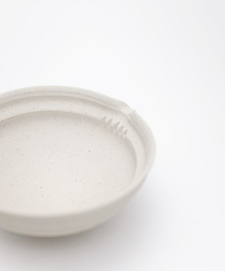 斎藤有希子 半磁器焼締絞り出し 2