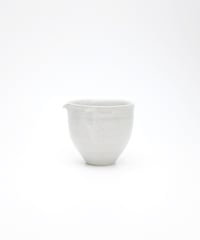 斎藤有希子 白釉牡丹唐草茶海 1