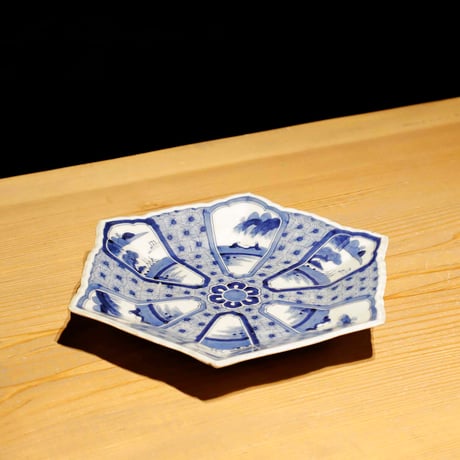 染付 六角形皿