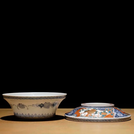 色絵皿 蝙蝠柄