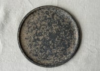 黒錆　8寸平プレート＿田鶴濱守人