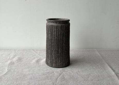 黒錆 櫛目 花入＿田鶴濱守人