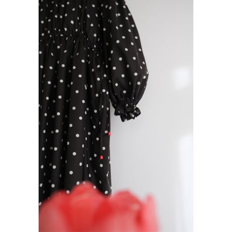 Sister  /  polkadot   black