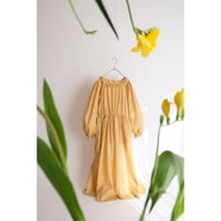 Sister  /  yellow