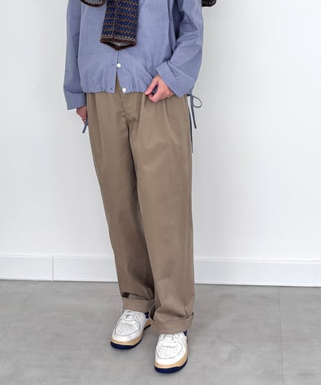 【サテンストレッチピーチ】 ふんわり起毛なのにコットン素材。ツータック テーパードパンツ / 1364036