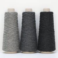 【在庫限り】 CashCord (1) / 1/3.8nm (合太) / 100g (約375m)巻き 【工場の残り糸】