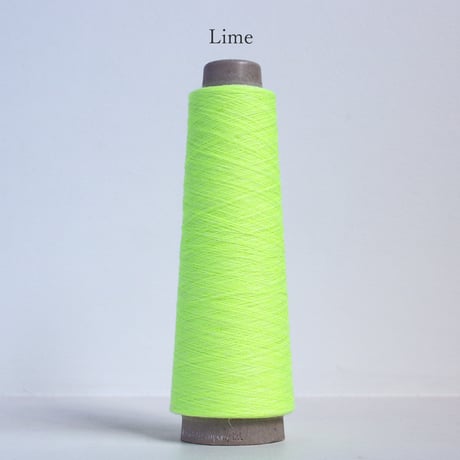 【在庫限り】 Mist Breeze/ 1/33nm (極細) / 50g (約1,650m)巻き 【工場の残り糸】