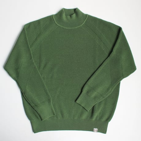 AZ-02-008 ウールラグランハイネックセーター：Green