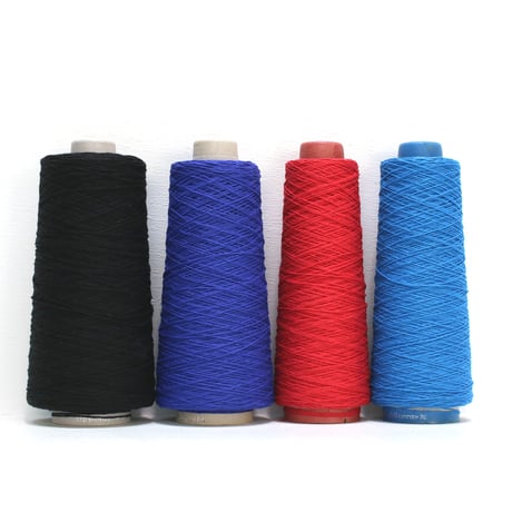 【在庫限り】 Air Spun Dry Cotton / 1/5.6nm (合細) 【工場の残り糸】の残り糸
